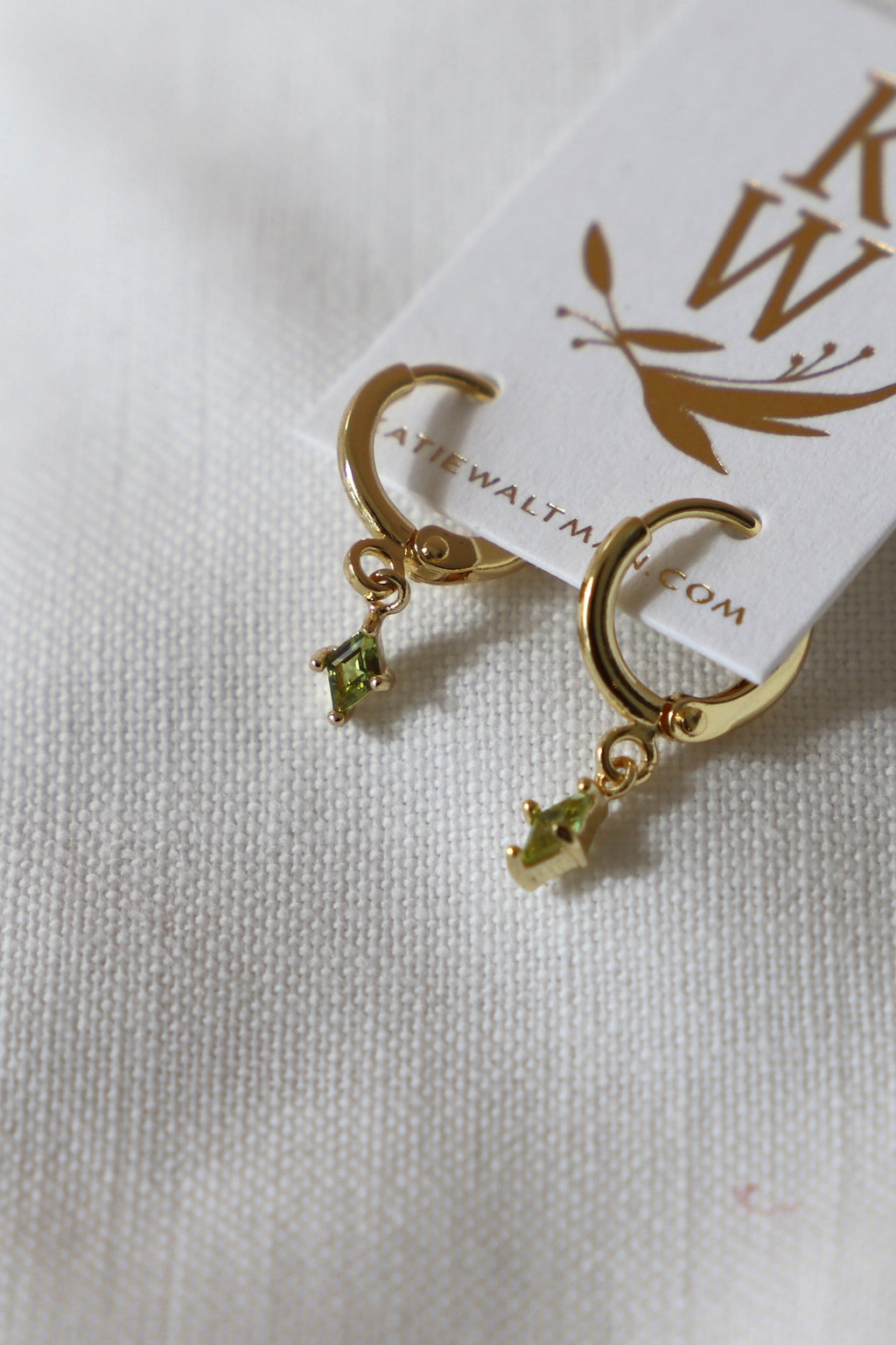  DIAMOND BIRTHSTONE HUGGIES