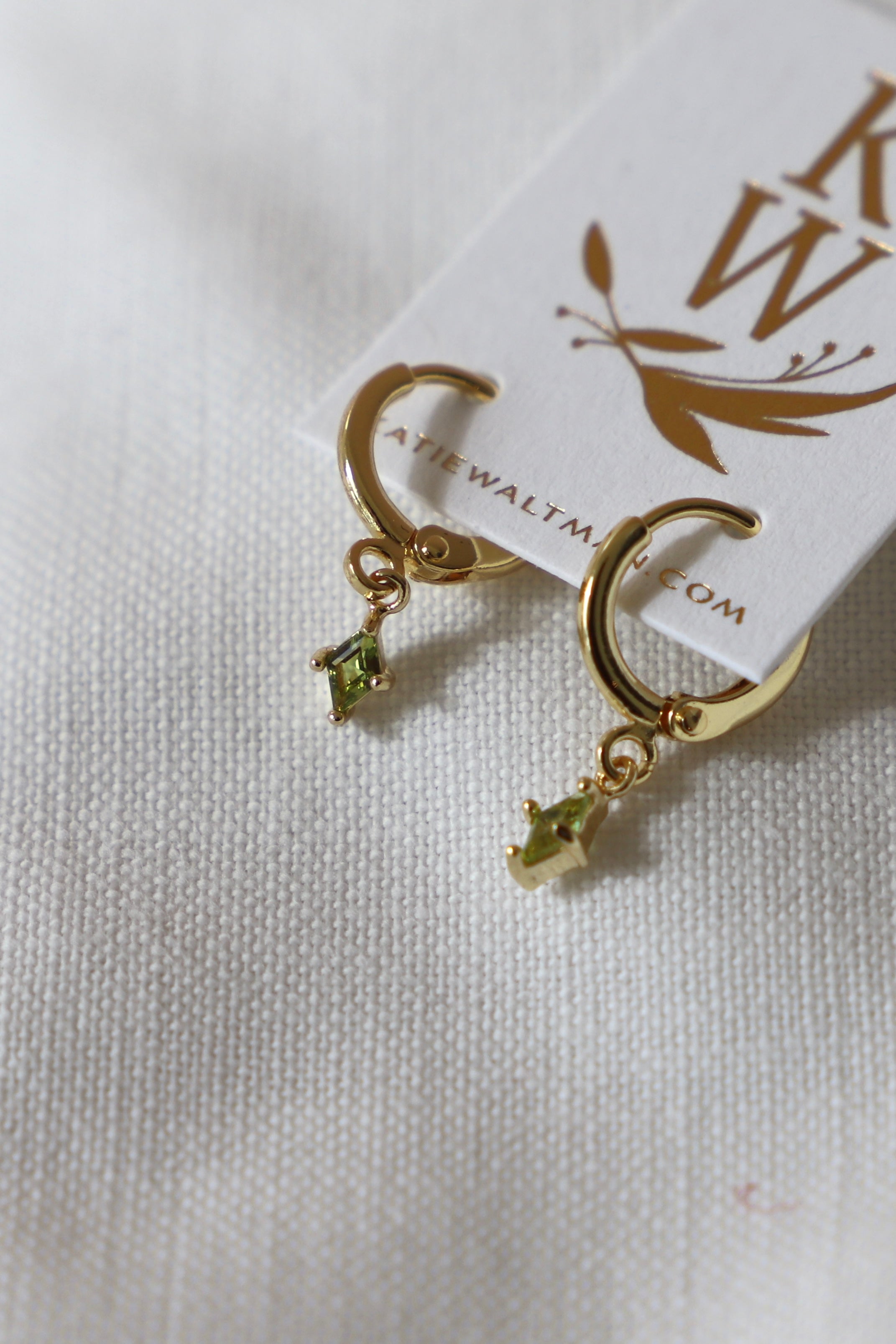  DIAMOND BIRTHSTONE HUGGIES