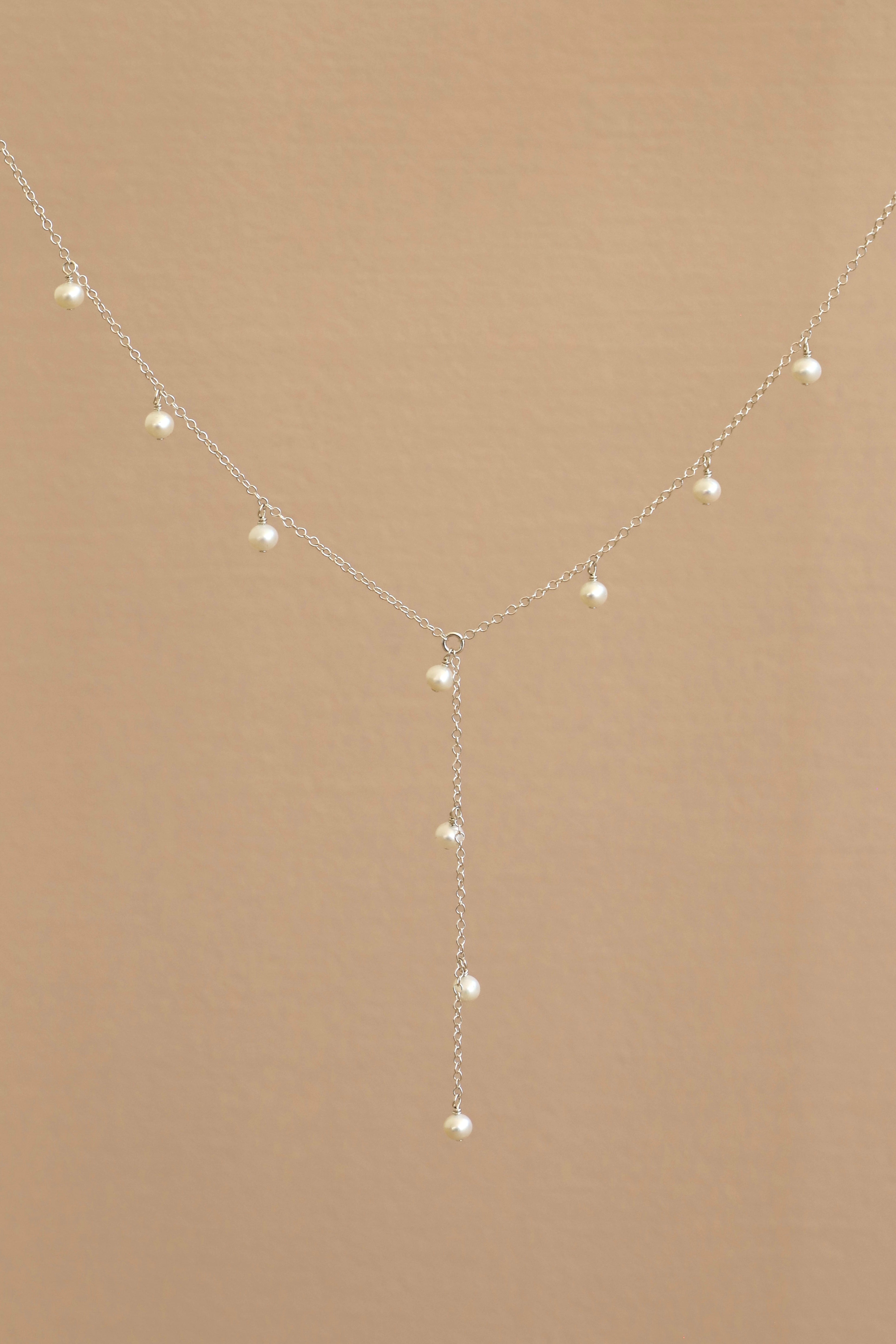  ELLE SILVER PEARL DROP LARIAT NECKLACE