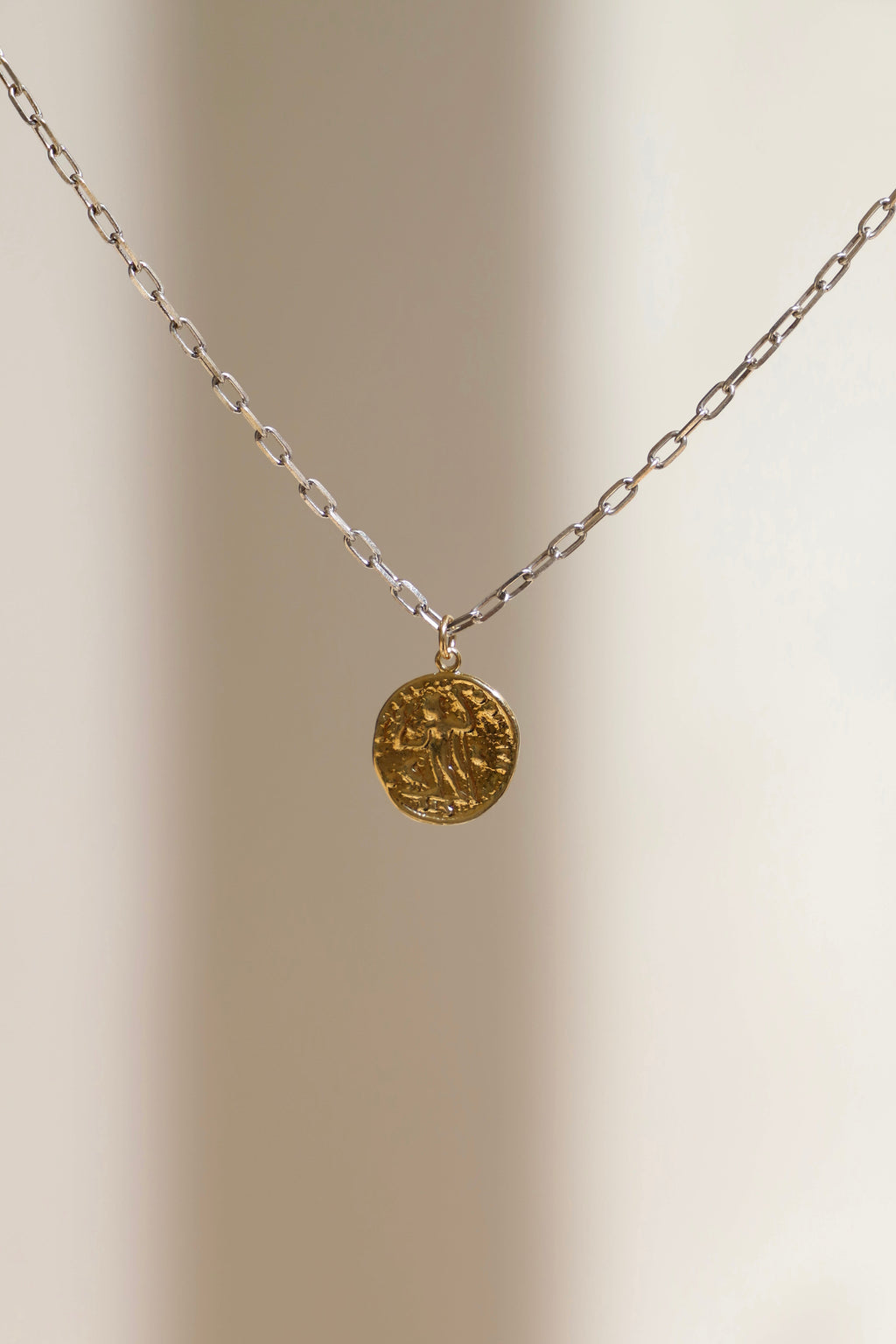  THE SORELLA NECKLACE