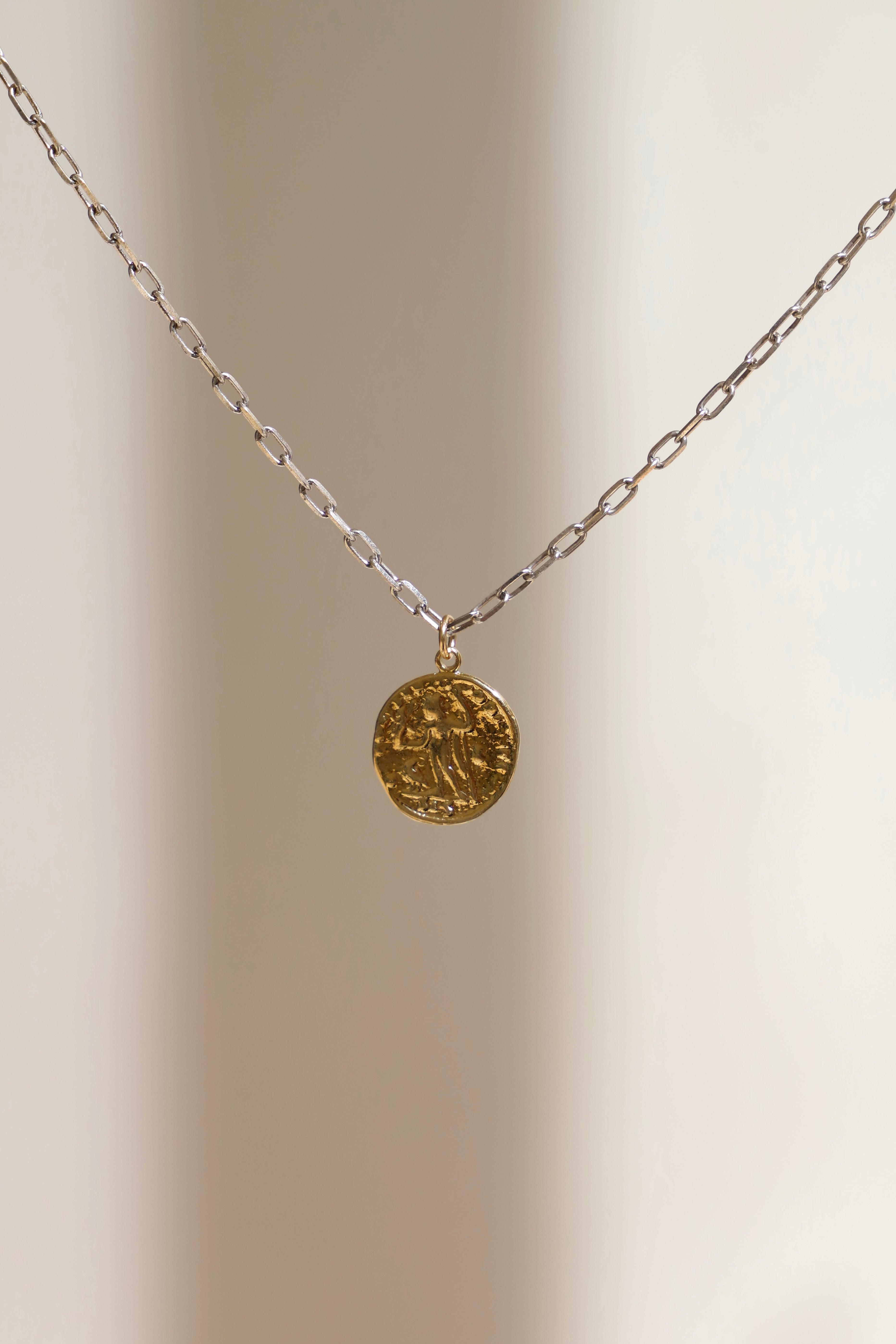  THE SORELLA NECKLACE