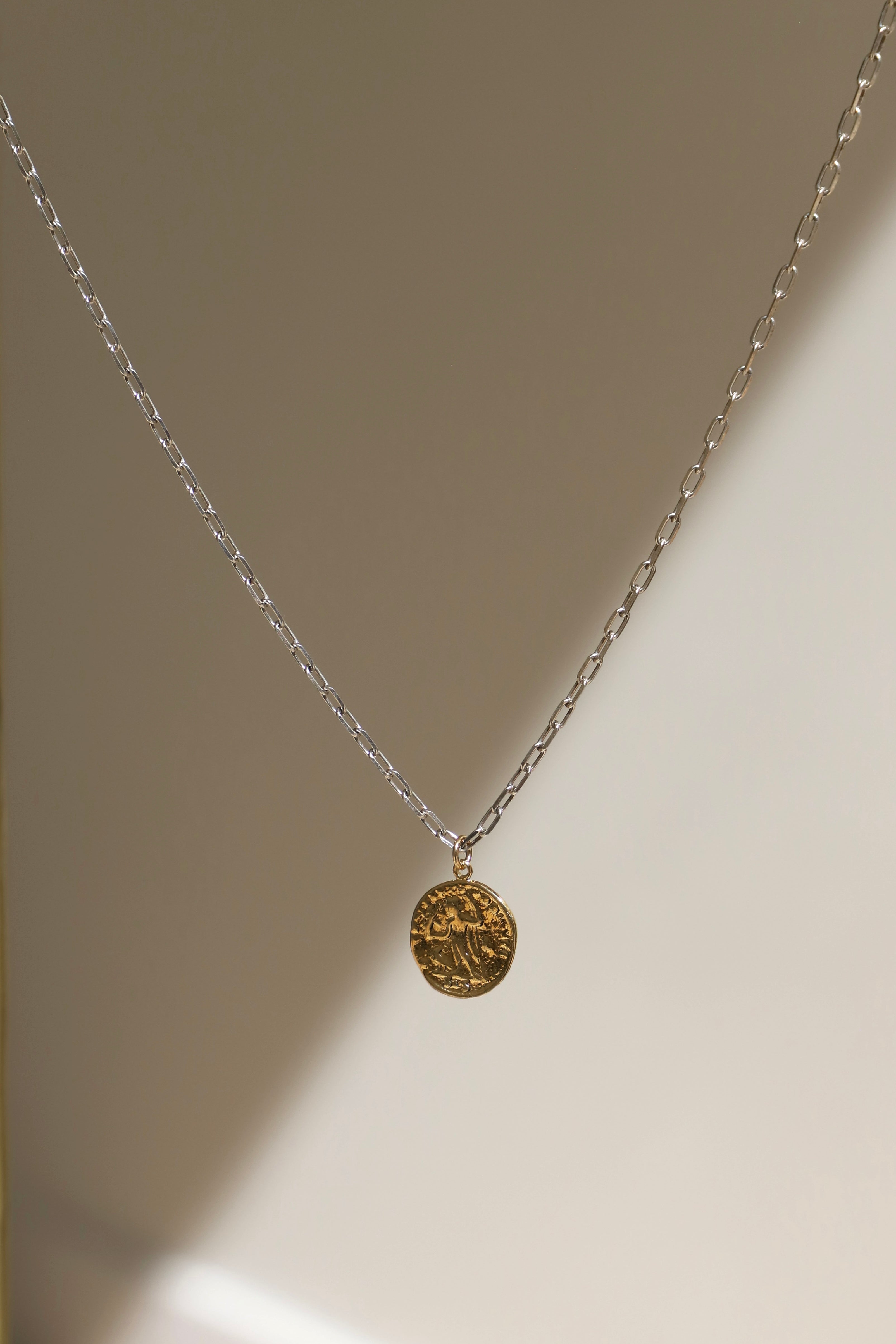  THE SORELLA NECKLACE