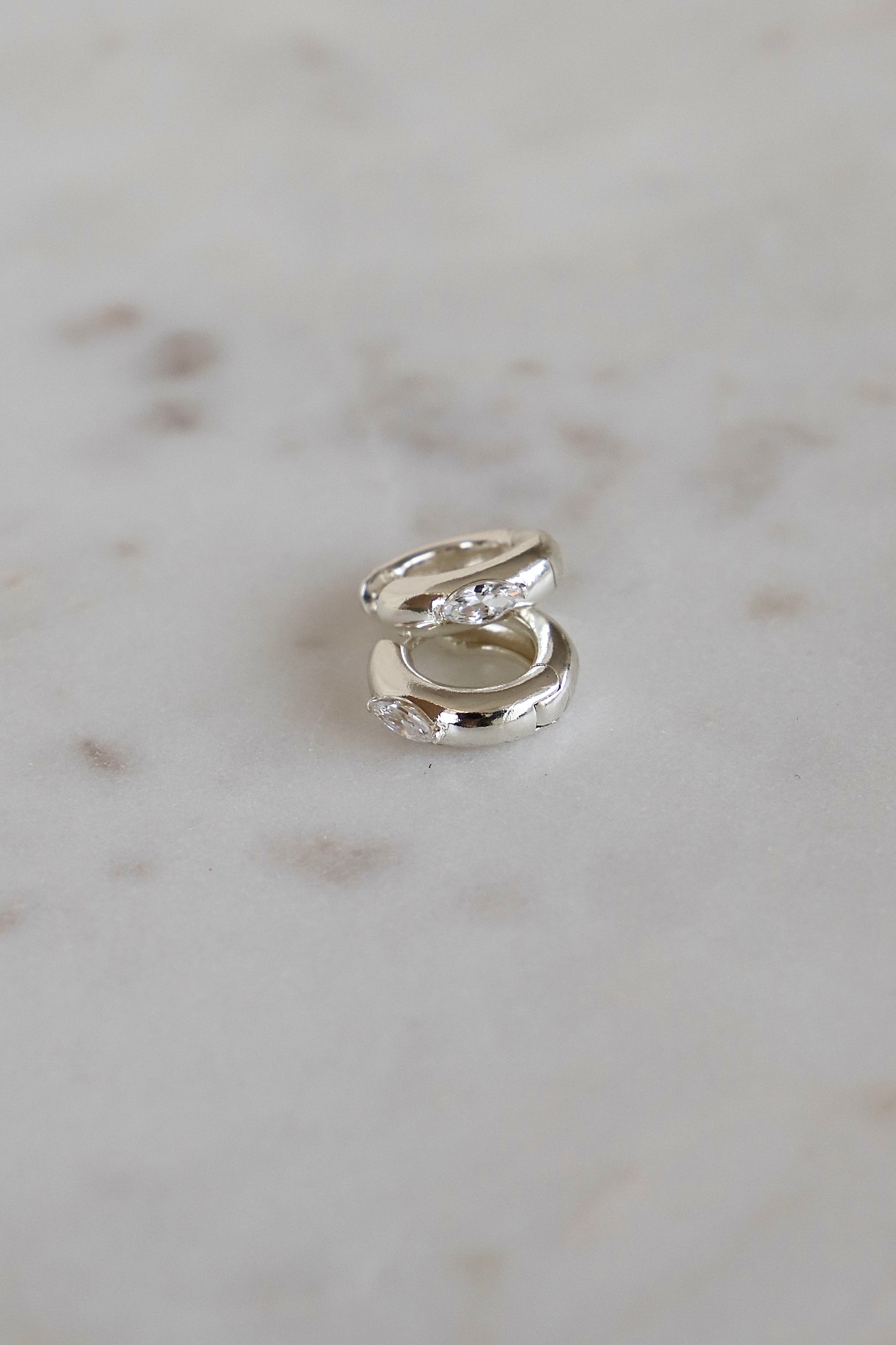  AURUM SILVER HOOPS