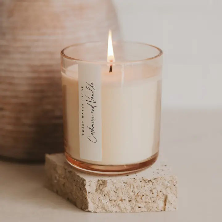  CASHMERE AND VANILLA 12 OZ CANDLE