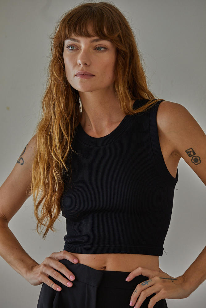  FINELY RIBBED MUSCLE TANK