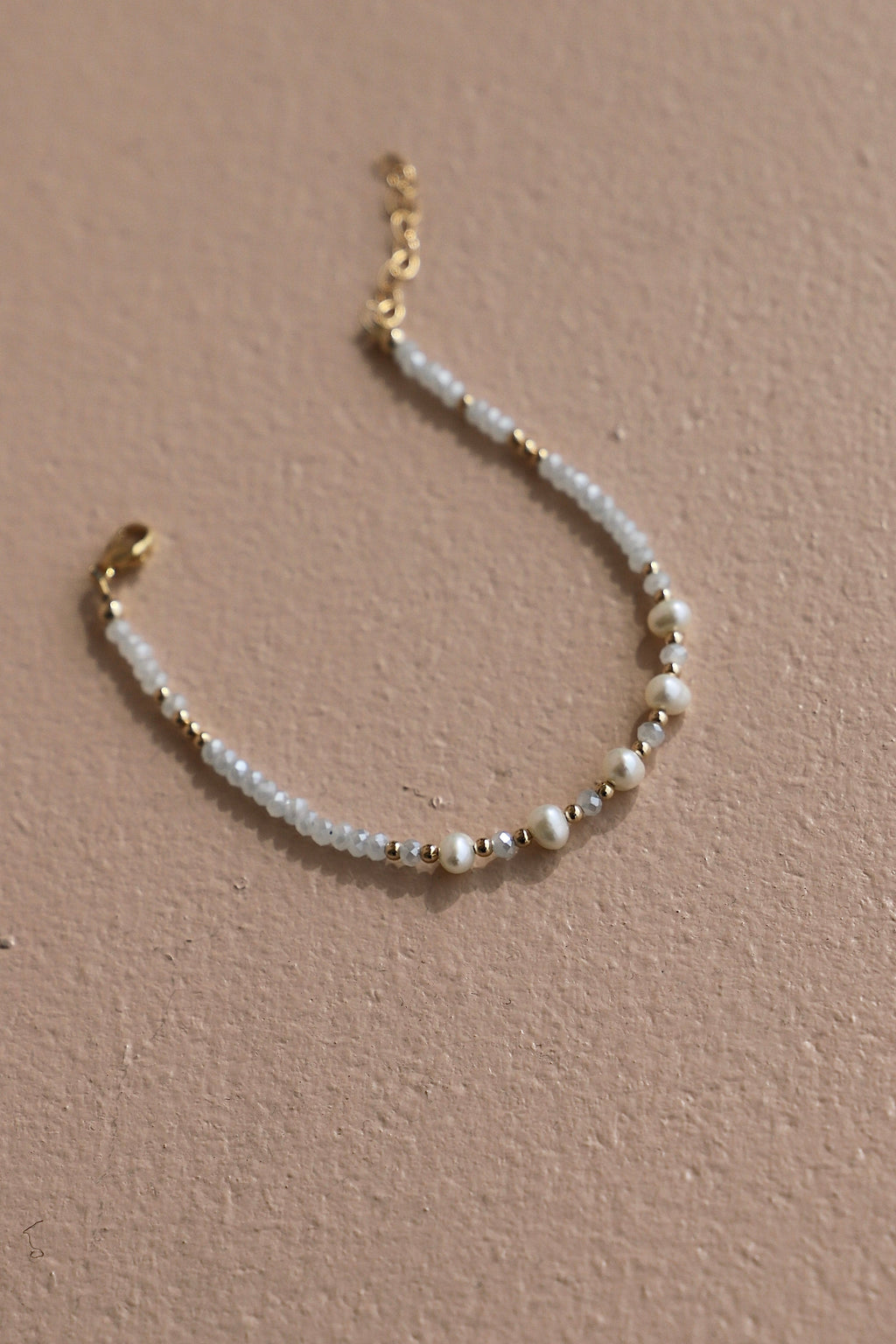 SKY BEADED PEARL BRACELET