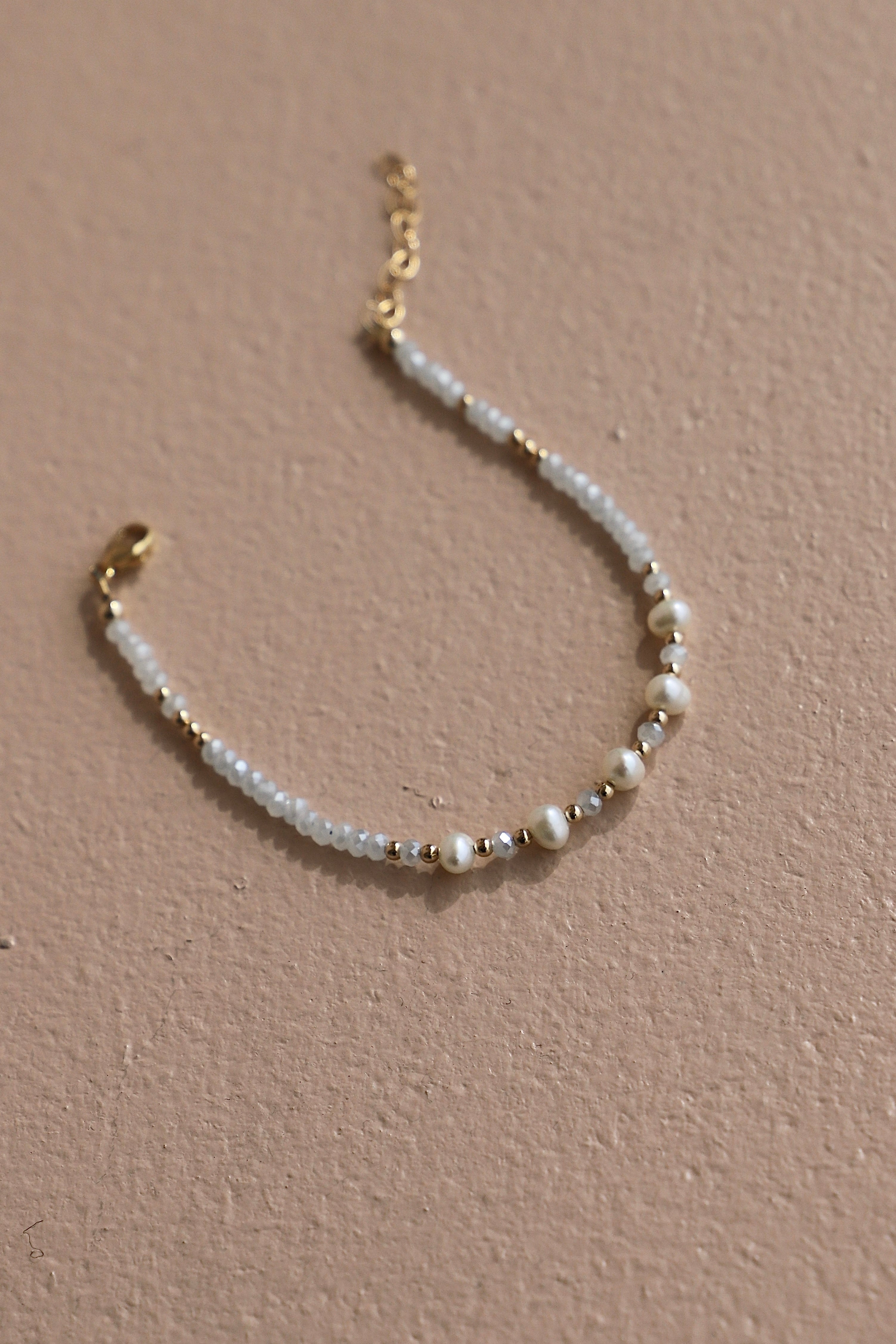  SKY BEADED PEARL BRACELET