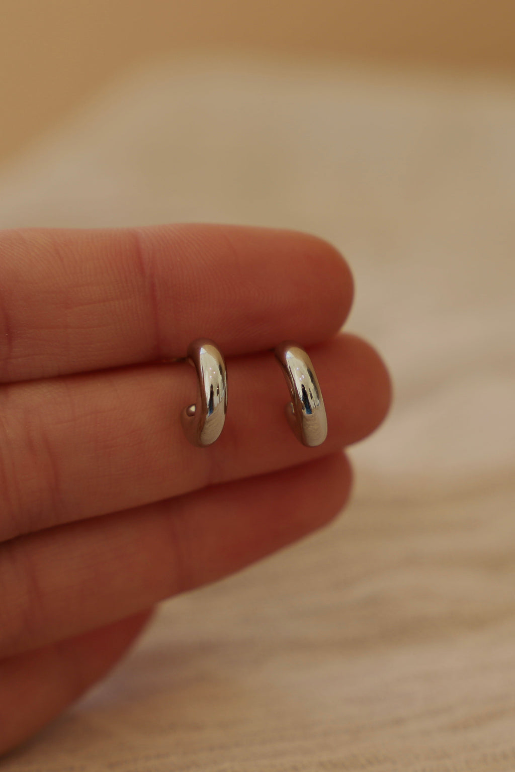  ONE AND ONLY MINI HOOPS