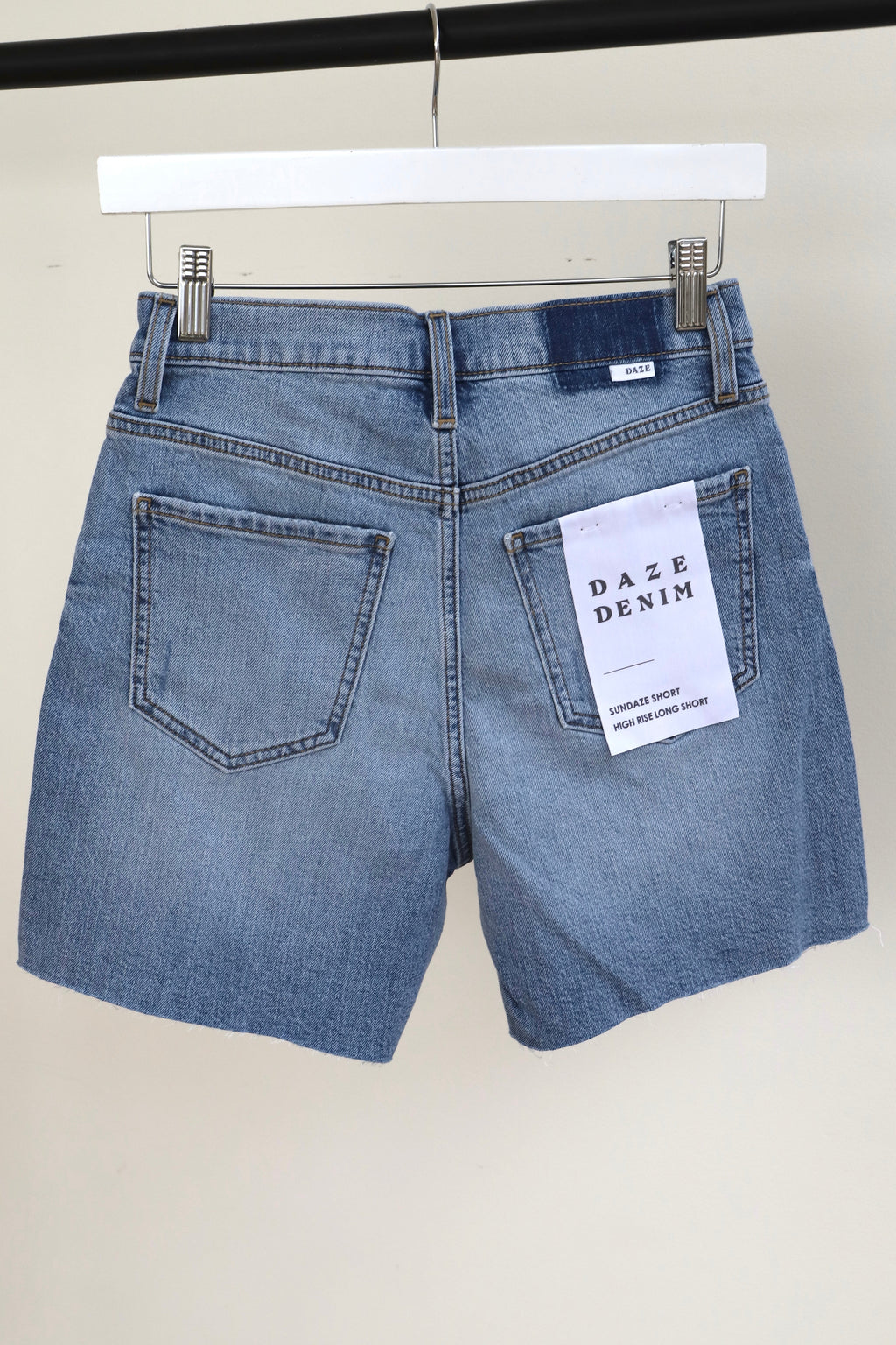  SUNDAZE SHORT