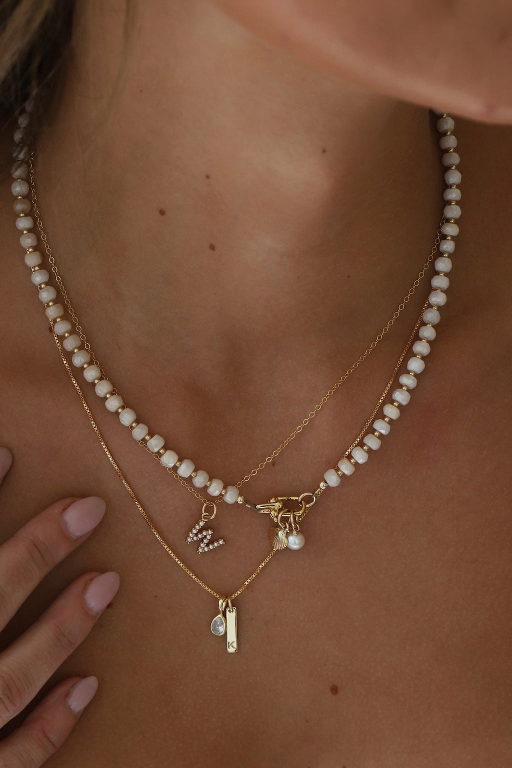  WHITE SILVERITE BEADED NECKLACE- SHIPS 8/22