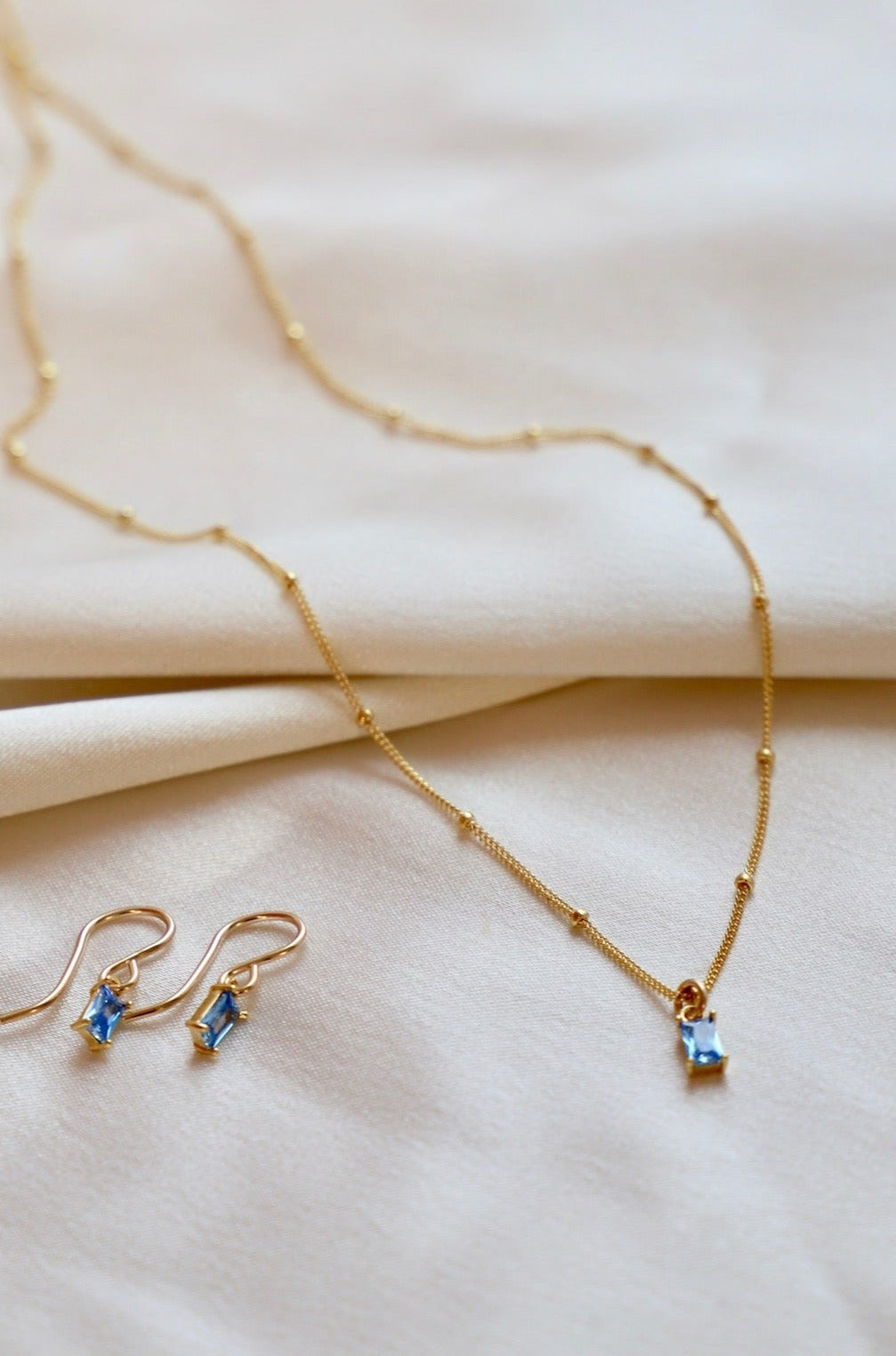  SOMETHING BLUE NECKLACE