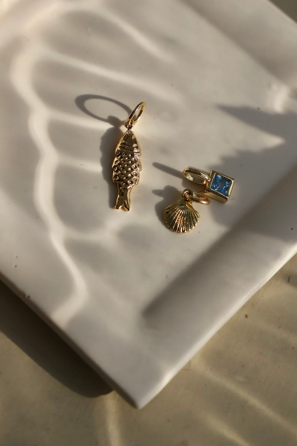  FISH CHARM