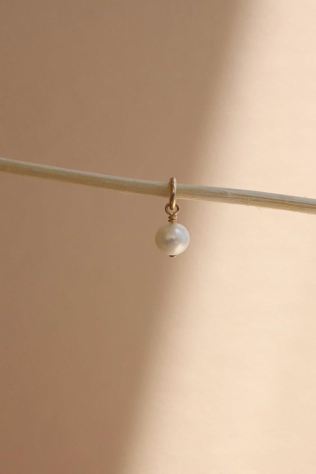  FRESHWATER PEARL CHARM