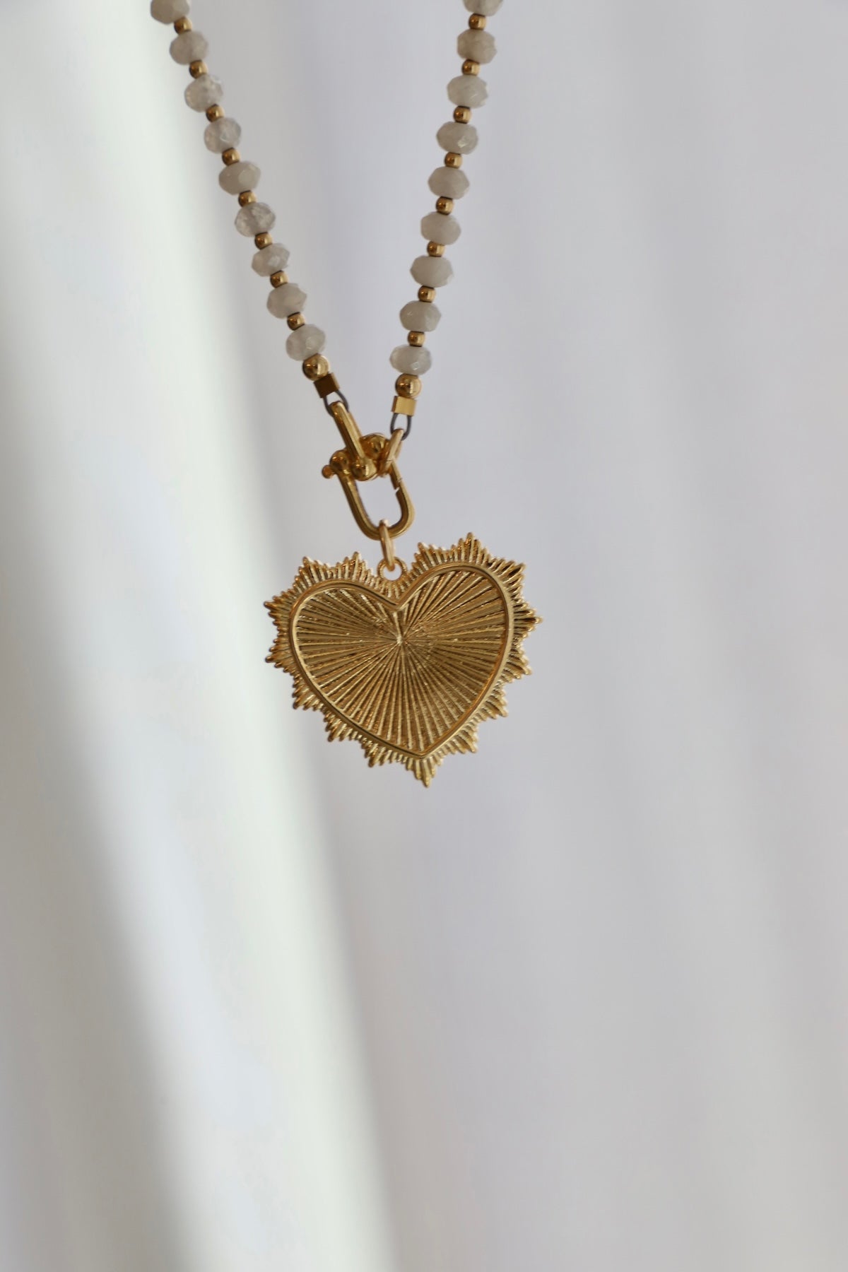  AMARA HEART CHARM