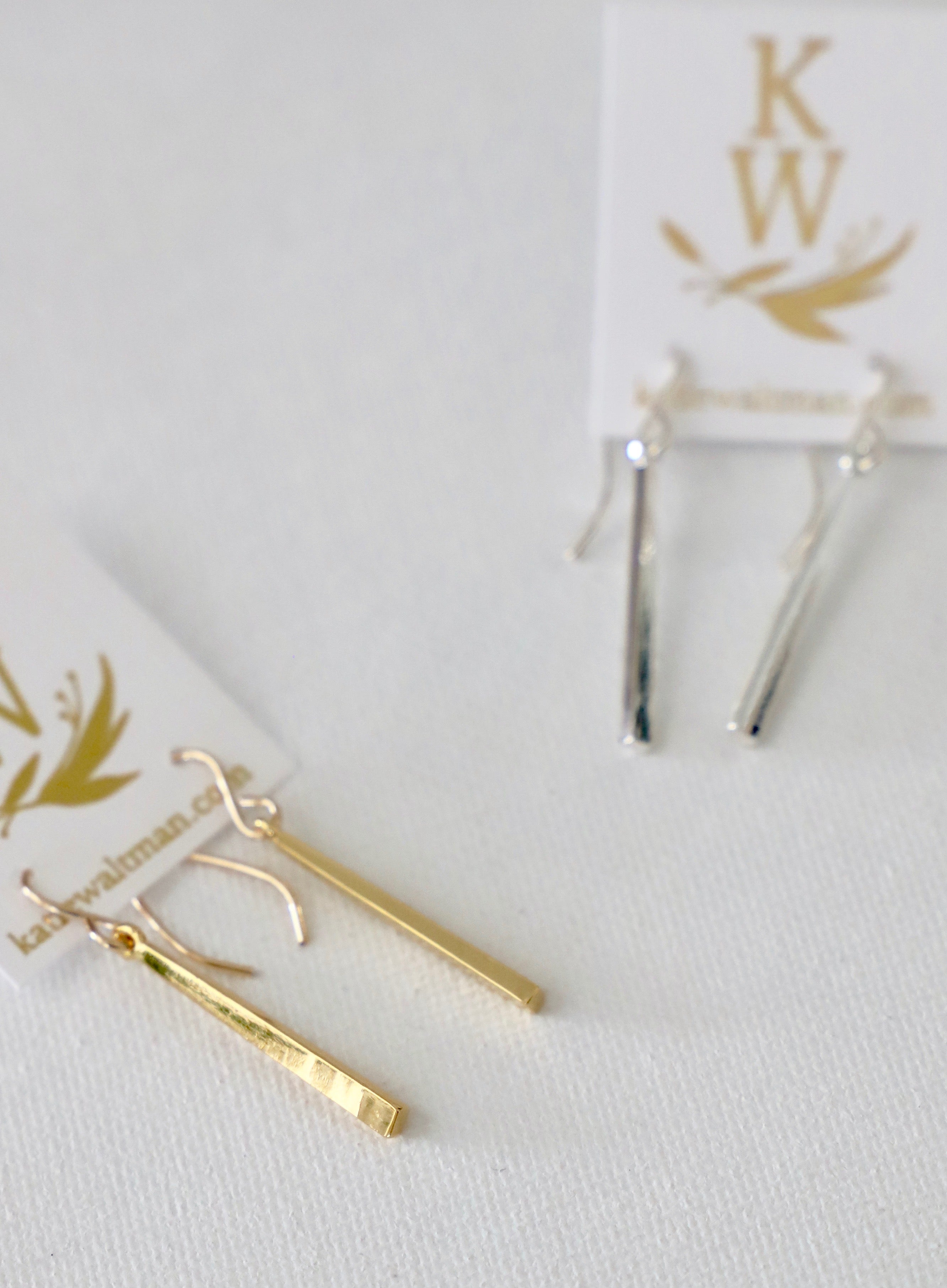  PETITE BAR EARRINGS