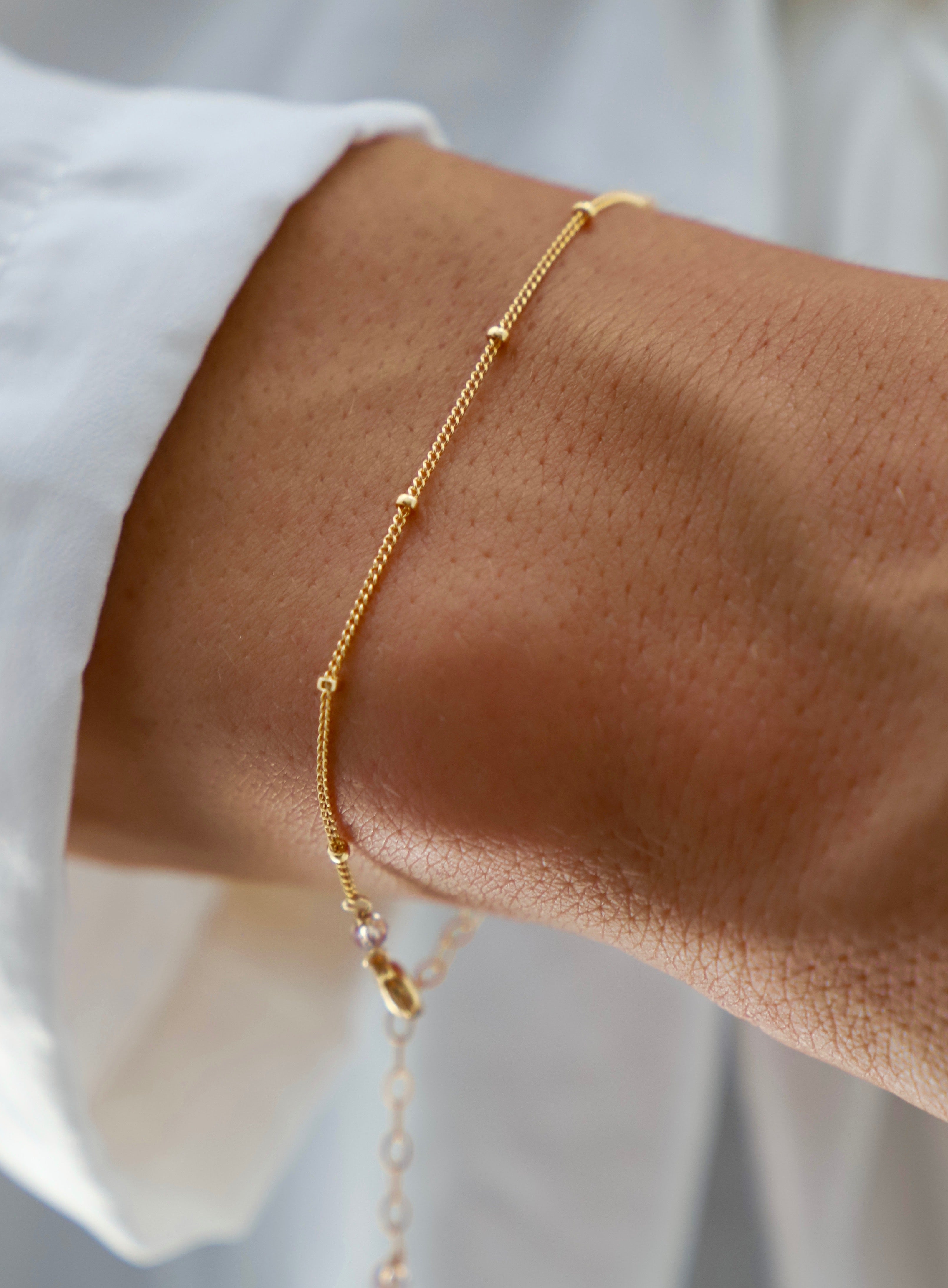  DELICATE BALL CHAIN BRACELET