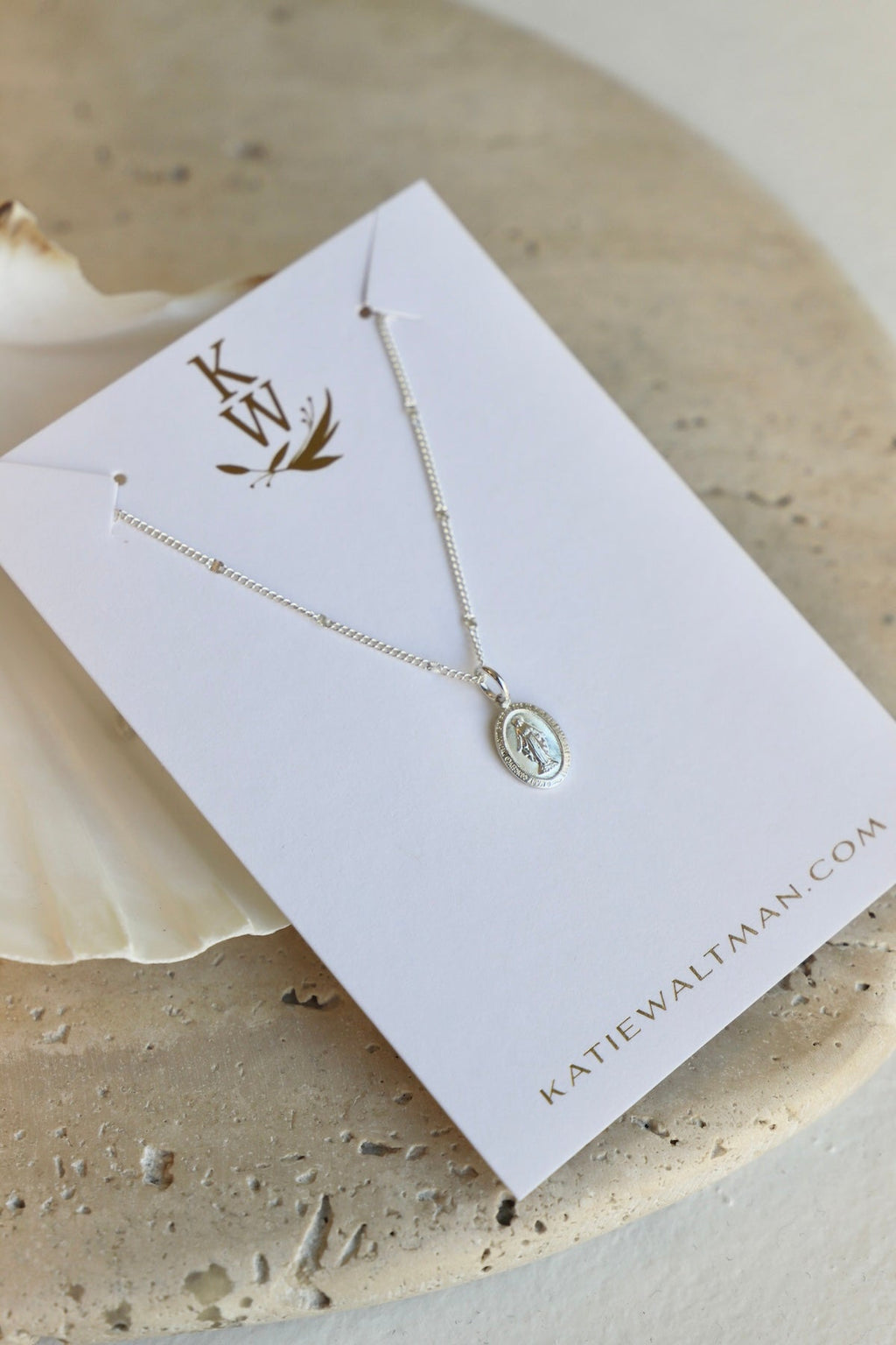 VIRGIN MARY MINI MEDALLION NECKLACE