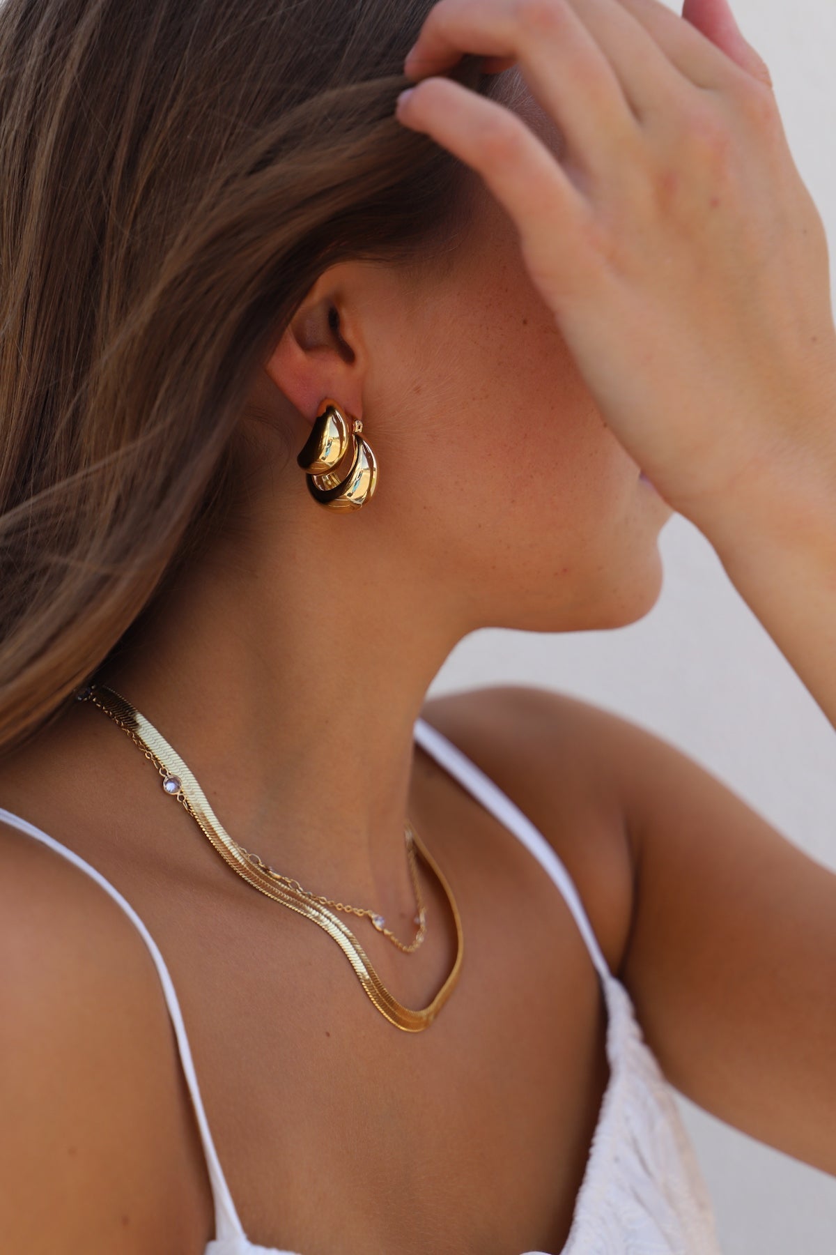  SILVER BONNIE CHUNKY TEARDROP STUDS