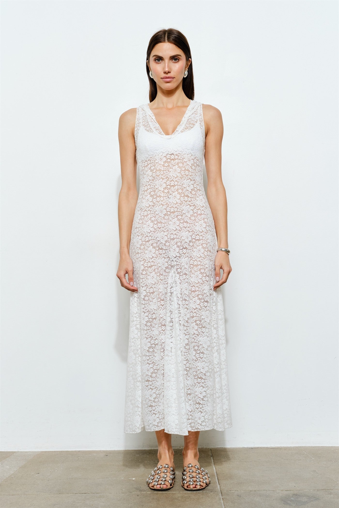  LILA LACE MAXI DRESS