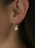  KAITLIN PEARL EARRINGS
