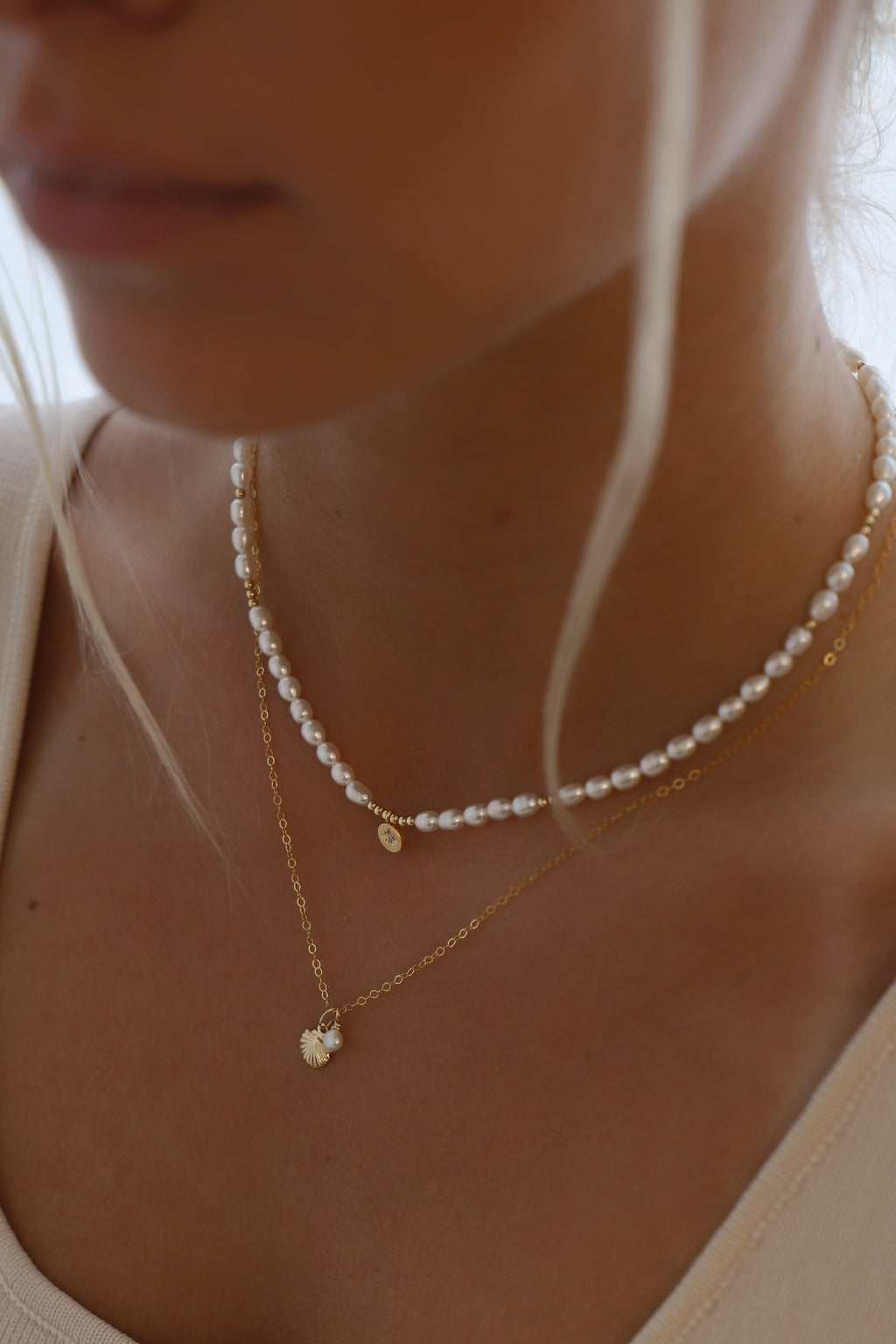  PEARL BEADED STAR MEDALLION NECKLACE